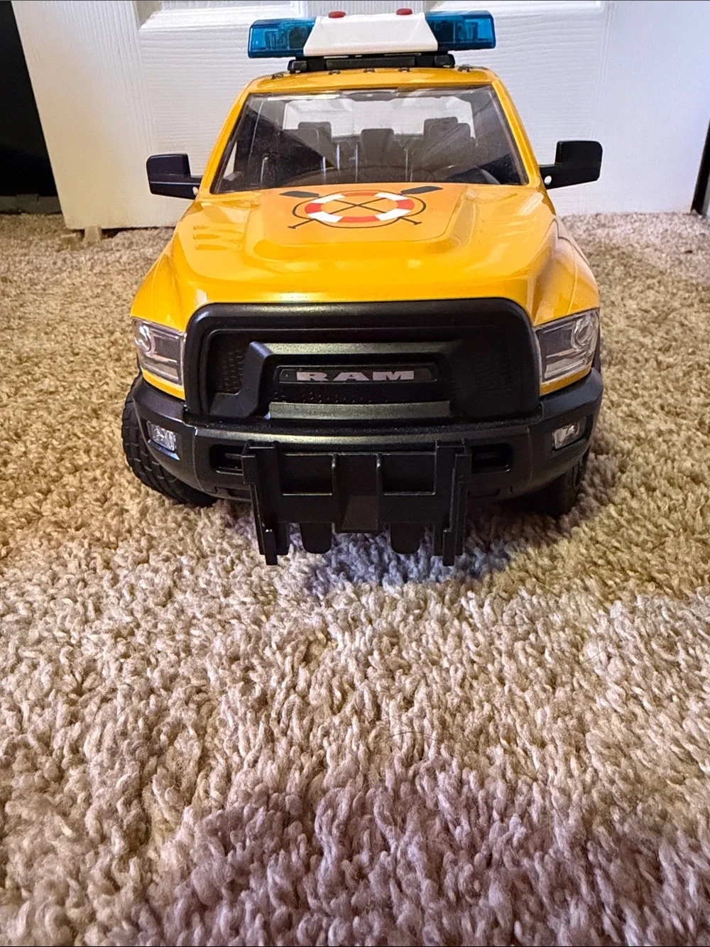 Yellow Lifeguard Rescue Pickup Truck Toy with Blue Light